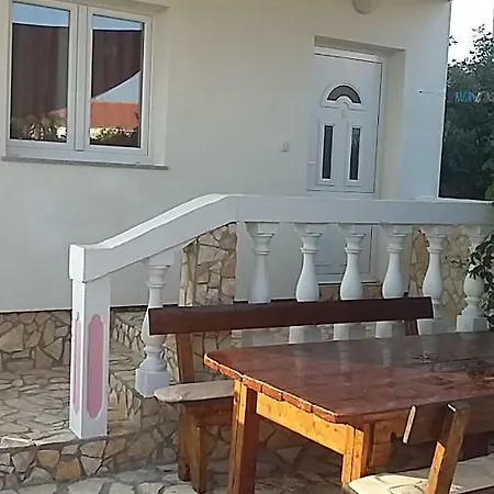 Carmen * Tribunj (Sibenik-Knin)
